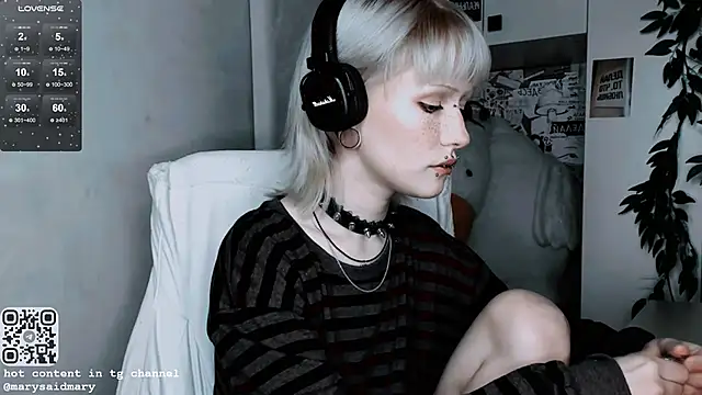 Snapshot of say_mary chatting on October 19, 2025, 4:54 pm say mary online show from October 19, 2025, 4:54 pm