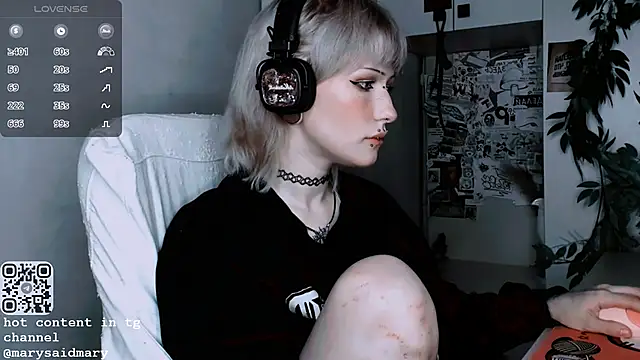 Snapshot of say_mary chatting on October 13, 2025, 12:12 am say mary online show from October 13, 2025, 12:12 am