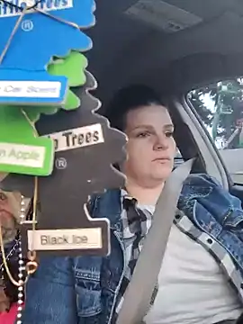 Snapshot of BeckiTooSweet chatting on January 31, 2025, 12:17 am BeckiTooSweet online show from January 31, 2025, 12:17 am