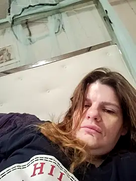 Snapshot of BeckiTooSweet chatting on March 9, 2025, 8:31 pm BeckiTooSweet online show from March 9, 2025, 8:31 pm