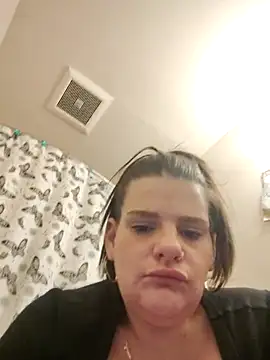 Snapshot of BeckiTooSweet chatting on October 7, 2025, 10:11 pm BeckiTooSweet online show from October 7, 2025, 10:11 pm