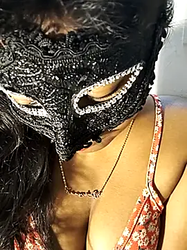 FANTASY QUEEN 07 online show from November 28, 2025, 8:58 am