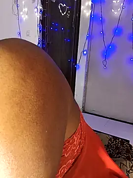 Snapshot of FANTASY_QUEEN_07 chatting on March 16, 2025, 10:44 am FANTASY QUEEN 07 online show from March 16, 2025, 10:44 am