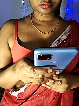 Snapshot of FANTASY_QUEEN_07 chatting on March 14, 2025, 8:06 pm FANTASY QUEEN 07 online show from March 14, 2025, 8:06 pm