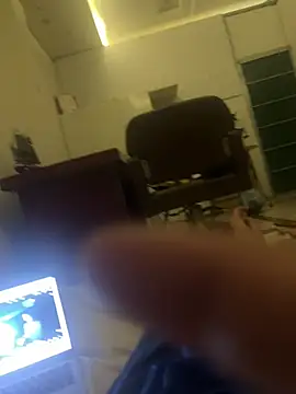 toanxu online show from April 27, 2026, 7:12 pm