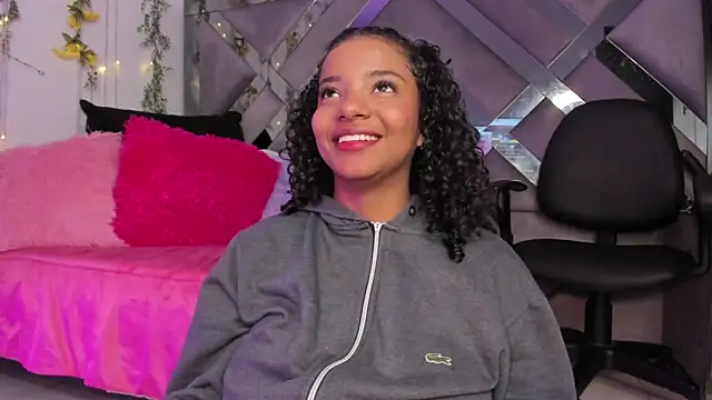 Iris hott1 online show from December 31, 2024, 3:55 am
