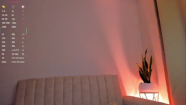 megan cooper28 online show from March 12, 2026, 3:23 am