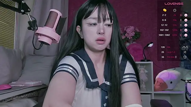 Snapshot of berrybaebaby chatting on October 21, 2025, 3:39 am berrybaebaby online show from October 21, 2025, 3:39 am