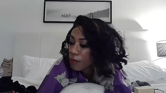 CaramelDipper online show from January 31, 2025, 8:33 pm