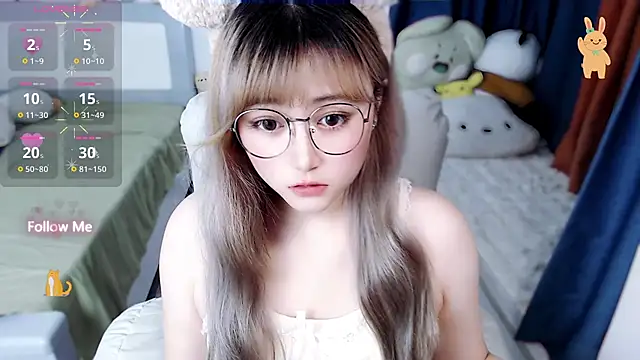 Sweet-18wanwan online show from October 15, 2025, 1:52 pm