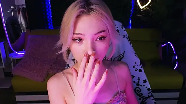 Snapshot of SandraBoyl chatting on January 15, 2025, 1:02 am SandraBoyl online show from January 15, 2025, 1:02 am