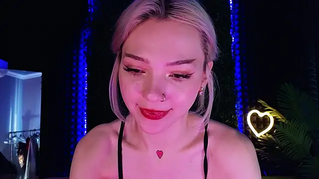 Snapshot of SandraBoyl chatting on January 15, 2025, 4:15 am SandraBoyl online show from January 15, 2025, 4:15 am