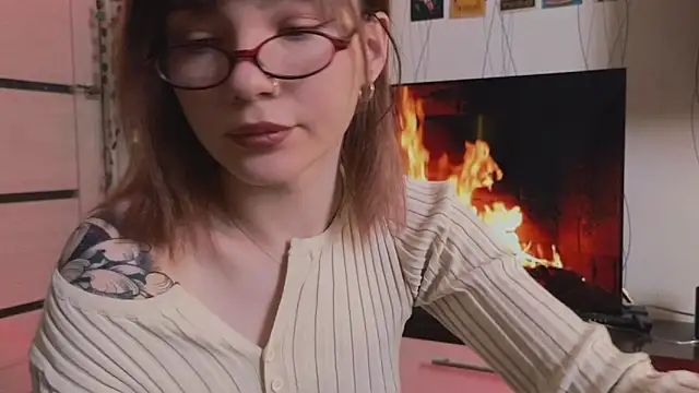 SandraBoyl online show from April 9, 2026, 3:52 am