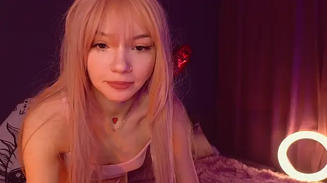 Snapshot of SandraBoyl chatting on March 5, 2025, 1:10 am SandraBoyl online show from March 5, 2025, 1:10 am