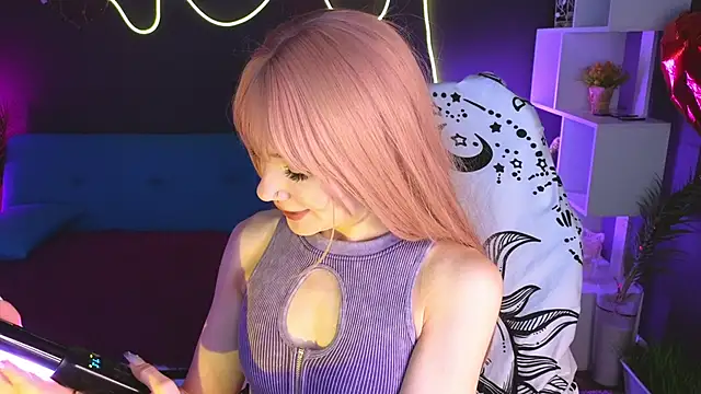 Snapshot of SandraBoyl chatting on March 8, 2025, 1:17 am SandraBoyl online show from March 8, 2025, 1:17 am