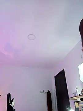 Snapshot of Elektra_Queen chatting on October 23, 2025, 7:23 pm Elektra Queen online show from October 23, 2025, 7:23 pm