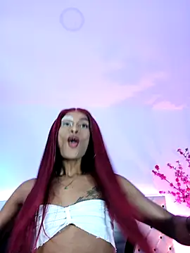 Snapshot of Elektra_Queen chatting on October 29, 2025, 1:10 pm Elektra Queen online show from October 29, 2025, 1:10 pm