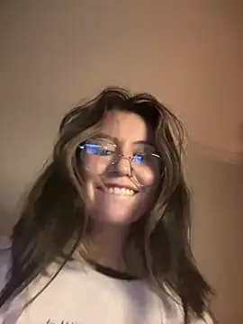 marie2  online show from January 29, 2025, 11:25 pm