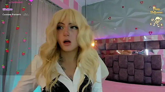 Snapshot of Candy_morgan412 chatting on October 29, 2025, 12:15 pm Candy morgan412 online show from October 29, 2025, 12:15 pm