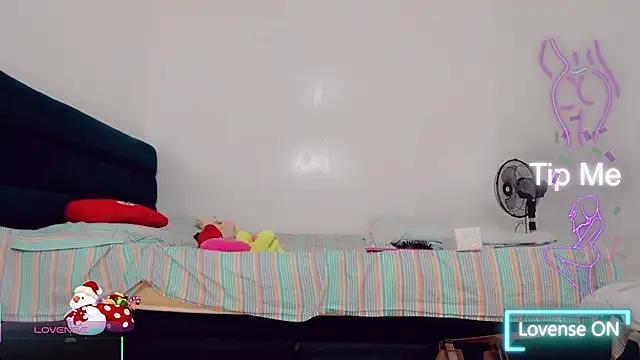 Amanda Cax online show from March 26, 2026, 7:12 pm