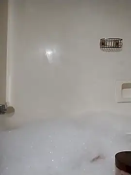 Everlyrose27 online show from January 9, 2026, 2:46 pm