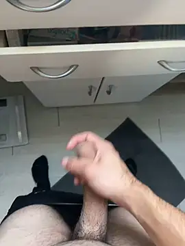 Mecchaud06 online show from December 14, 2024, 3:15 pm