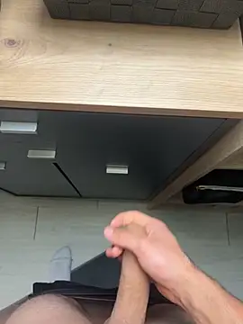 Mecchaud06 online show from April 10, 2026, 11:50 am