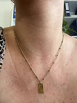 Hii Lolla online show from April 11, 2026, 7:45 am