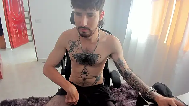 DmitriSanders online show from April 14, 2026, 8:25 pm