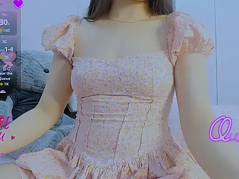 Linh diudang online show from February 25, 2026, 2:23 am