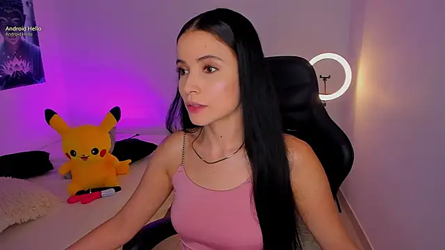 melanyrouse1 online show from April 13, 2026, 8:02 pm