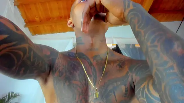 esteveen ortegas  online show from December 2, 2025, 6:42 pm