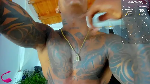 esteveen ortegas  online show from September 23, 2025, 7:48 am