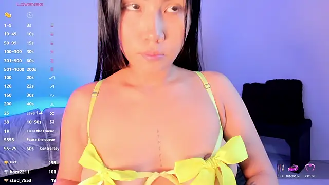 alicee smithh1 online show from September 30, 2025, 7:09 pm