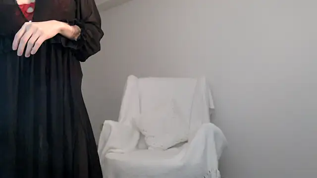 Lily 0000 online show from January 26, 2025, 7:52 pm