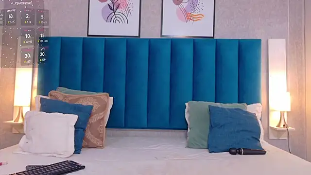 Snapshot of CheneellLorens chatting on October 21, 2025, 9:03 pm CheneellLorens online show from October 21, 2025, 9:03 pm