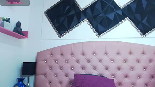 Snapshot of andrea_safeira_doll chatting on March 14, 2025, 8:28 pm andrea safeira doll online show from March 14, 2025, 8:28 pm