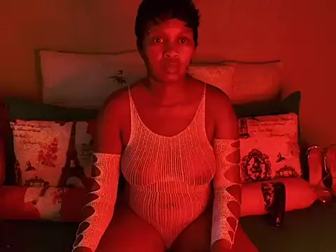 Bootycurvy2 online show from September 29, 2025, 3:39 pm