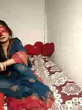 RADHA95 online show from January 22, 2025, 2:35 pm