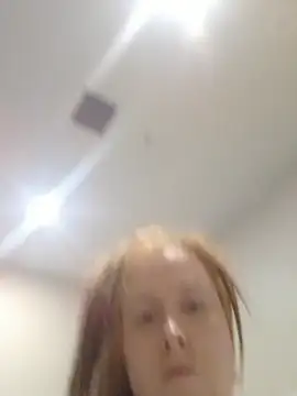 mollymay69 online show from October 18, 2025, 10:17 am