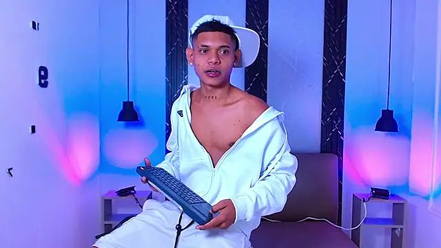 Damar fhelipe online show from September 20, 2025, 4:28 am