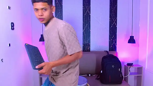 Damar fhelipe online show from October 13, 2025, 11:01 am