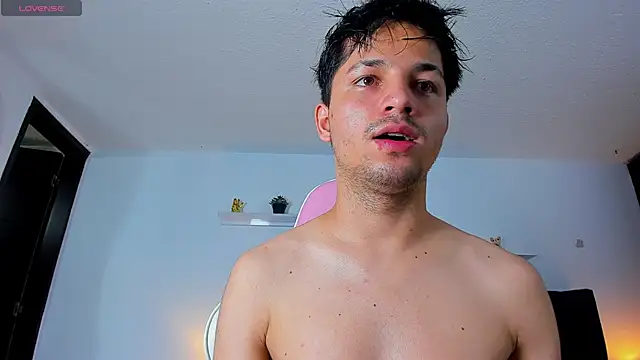 Issac james  online show from September 17, 2025, 3:41 am