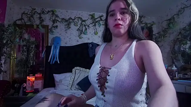 Elizabeth77  online show from October 2, 2025, 10:18 am