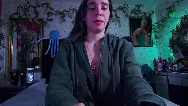Snapshot of Elizabeth77_ chatting on February 10, 2025, 10:09 am Elizabeth77 online show from February 10, 2025, 10:09 am