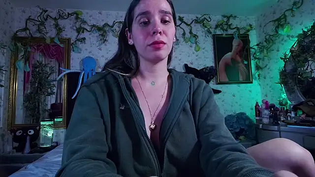 Snapshot of Elizabeth77_ chatting on February 10, 2025, 9:58 pm Elizabeth77 online show from February 10, 2025, 9:58 pm