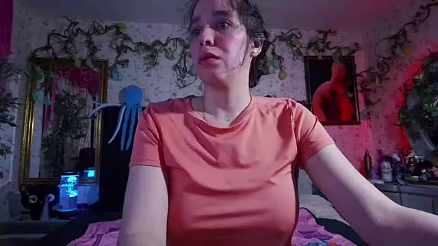 Snapshot of Elizabeth77_ chatting on March 4, 2025, 10:24 am Elizabeth77 online show from March 4, 2025, 10:24 am