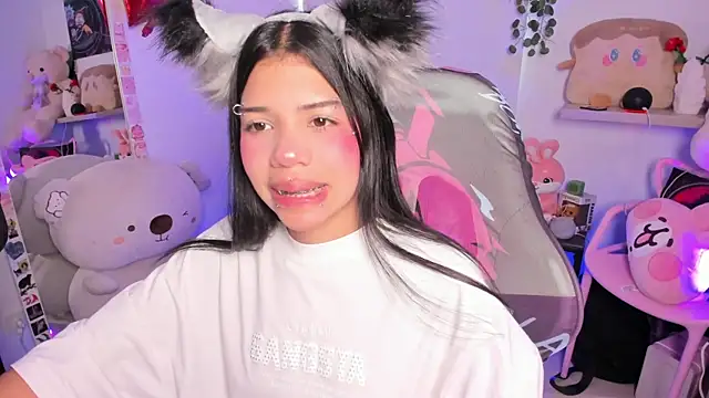 cutestephuwu online show from October 30, 2025, 10:17 pm