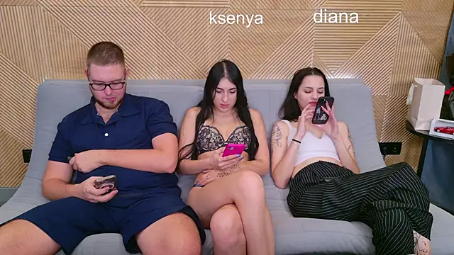 Ksenny online show from November 26, 2025, 2:11 am