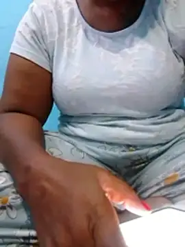 Tamilpriya46 online show from November 23, 2025, 4:50 pm